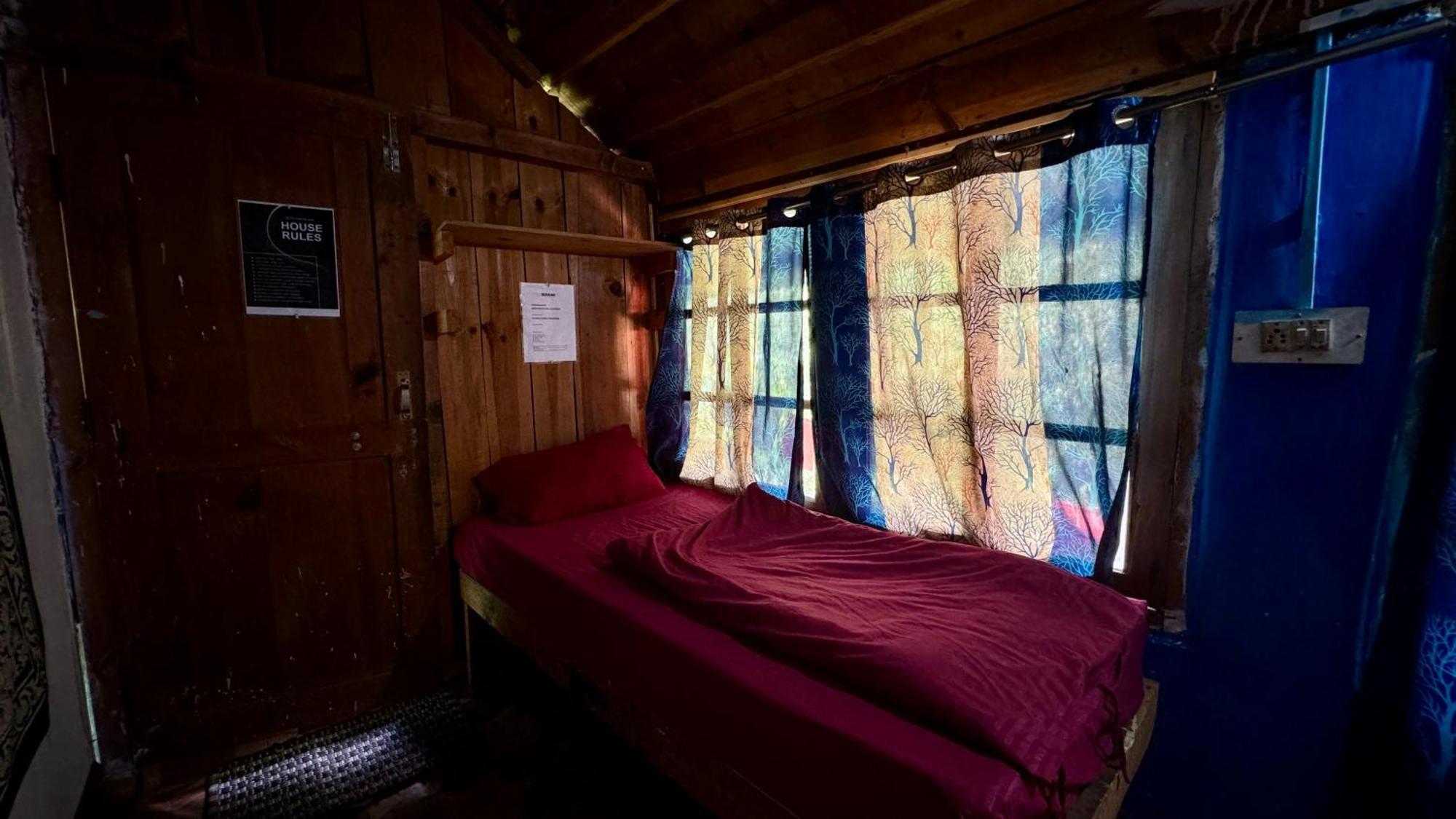 Memoir Homestay Kasol Dış mekan fotoğraf